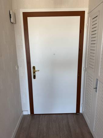 Notre zone d'activité pour ce service Vente de coffre fort encastrable ou à poser avec certification ignifuge pour documents et objets précieux à